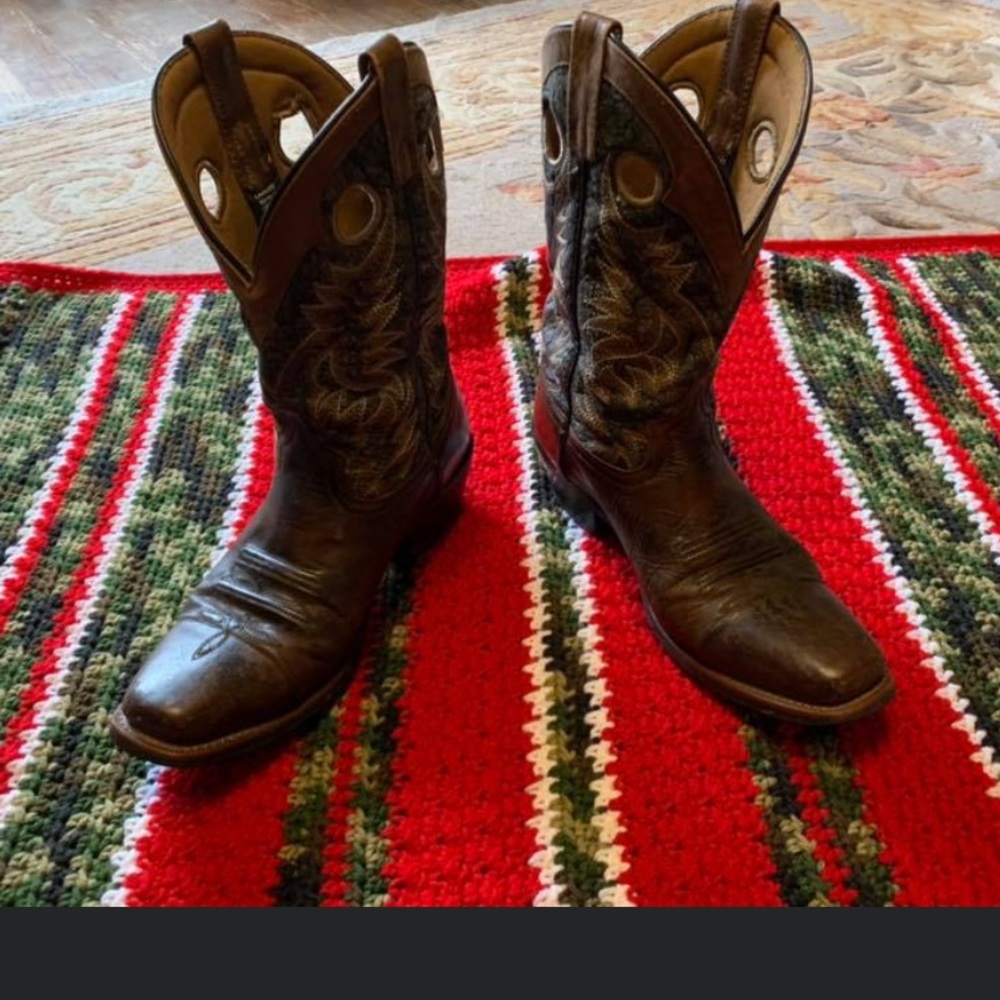 Laredo cowboy boots